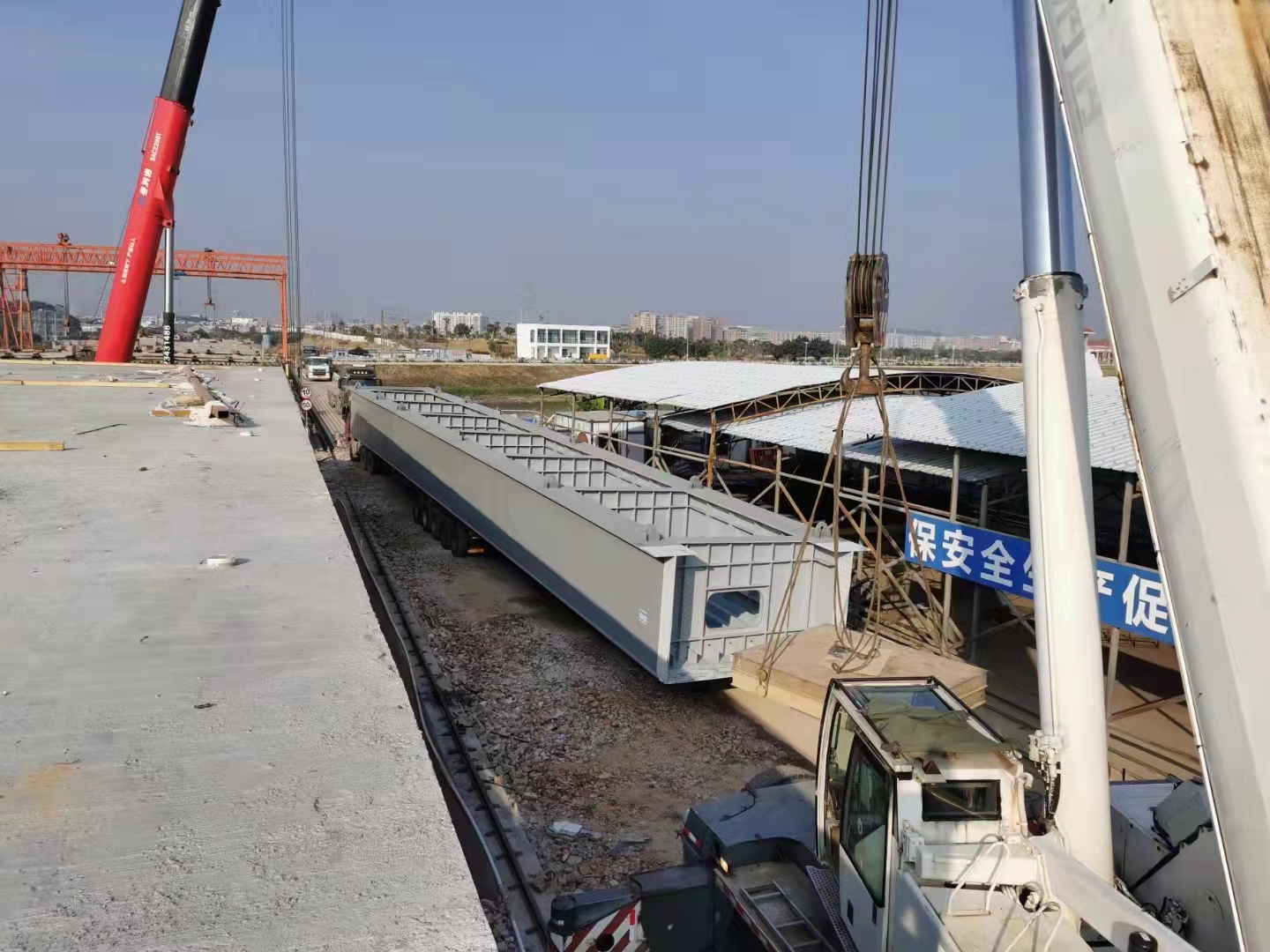 英国beat365官方网站入口脂肪族聚氨酯面漆钢结构桥梁防腐案例