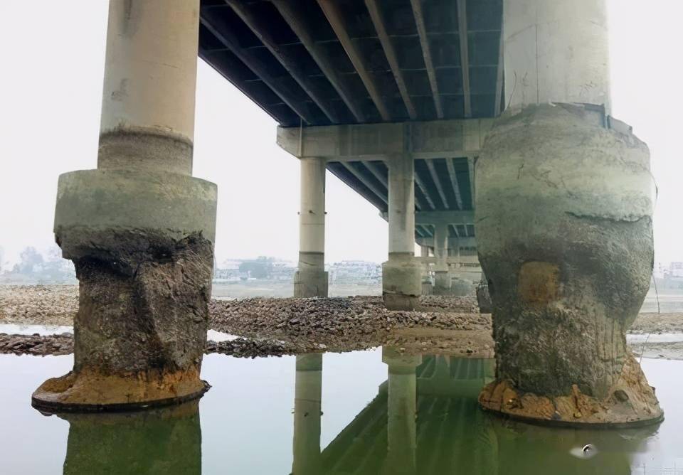 混凝土桥梁腐蚀