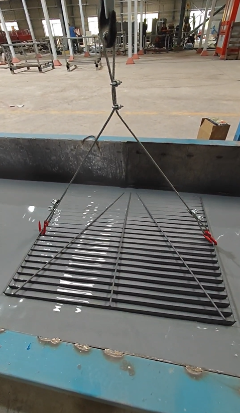 英国beat365官方网站入口涂料-变压器片式散热器自泳底漆施工